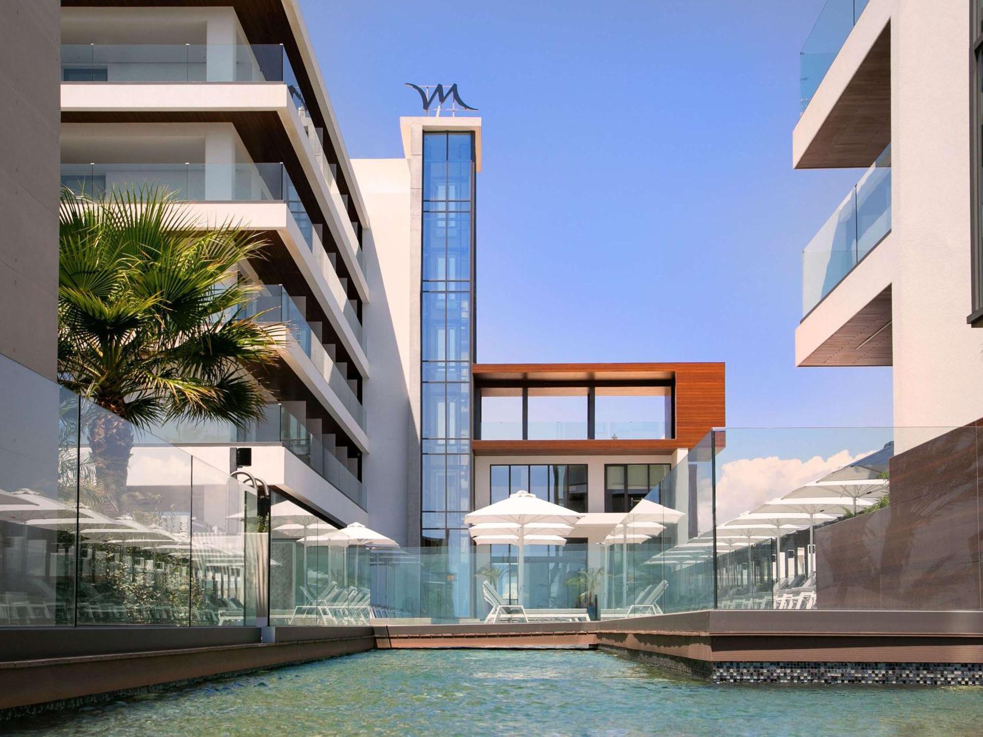 Mercure Larnaca Beach Resort 외부 사진